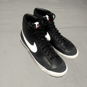 NEW Men's Black Nike Blazers '77 Mid Size 8.5